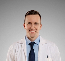 Фотография врача Опрятин Леонид Андреевич